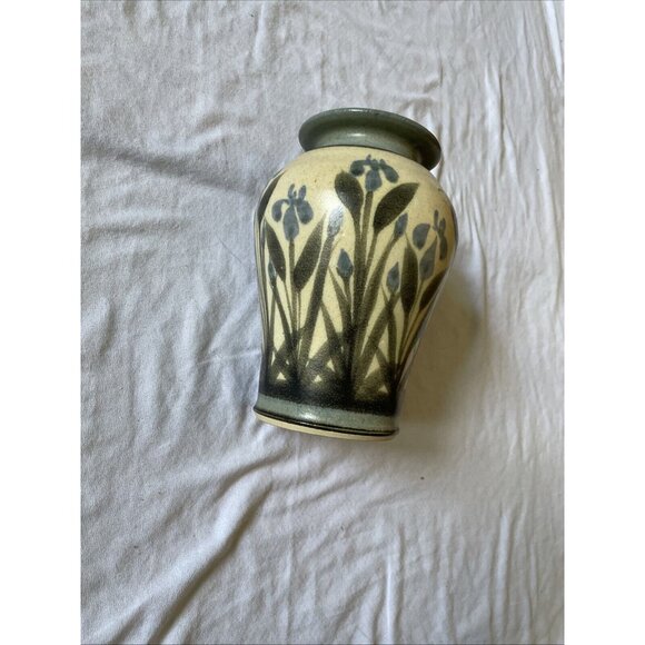 Kauff Pottery Vase With Floral Design Glossy Finish Beige Green Home Decor Colle - Picture 8 of 11